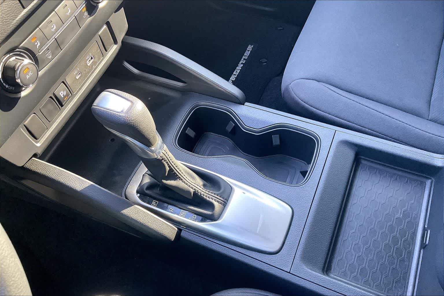 Thumbnail: 2022 Nissan Frontier - 16