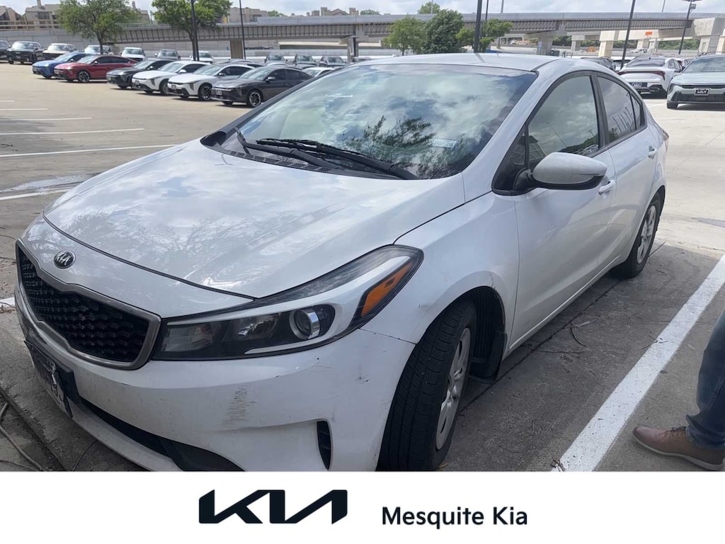 Used 2017 Kia Forte LX Sedan