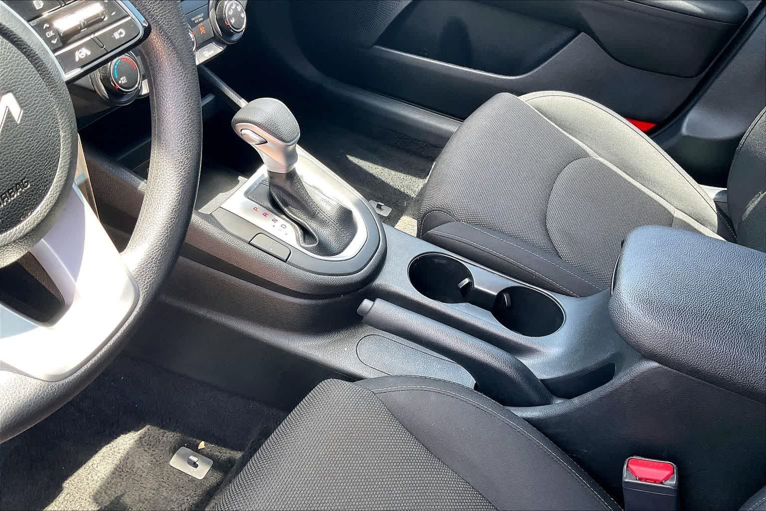 Thumbnail: 2023 Kia Forte - 14