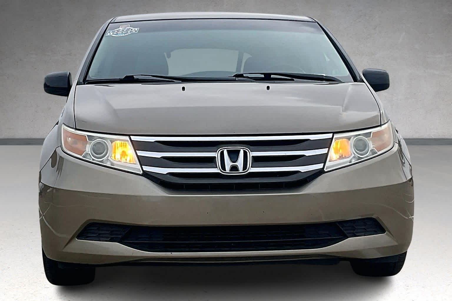 Thumbnail: 2011 Honda Odyssey - 6