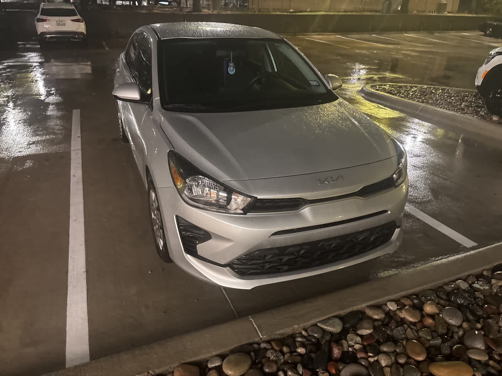 2022 Kia Rio LX S photo 3