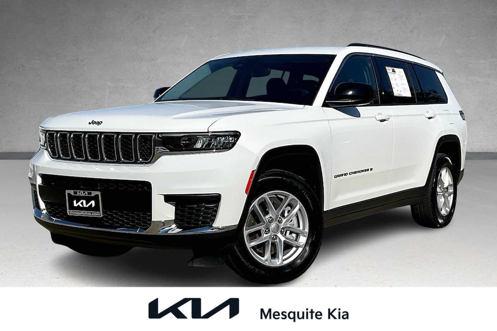 Used 2023 Jeep Grand Cherokee L Laredo SUV