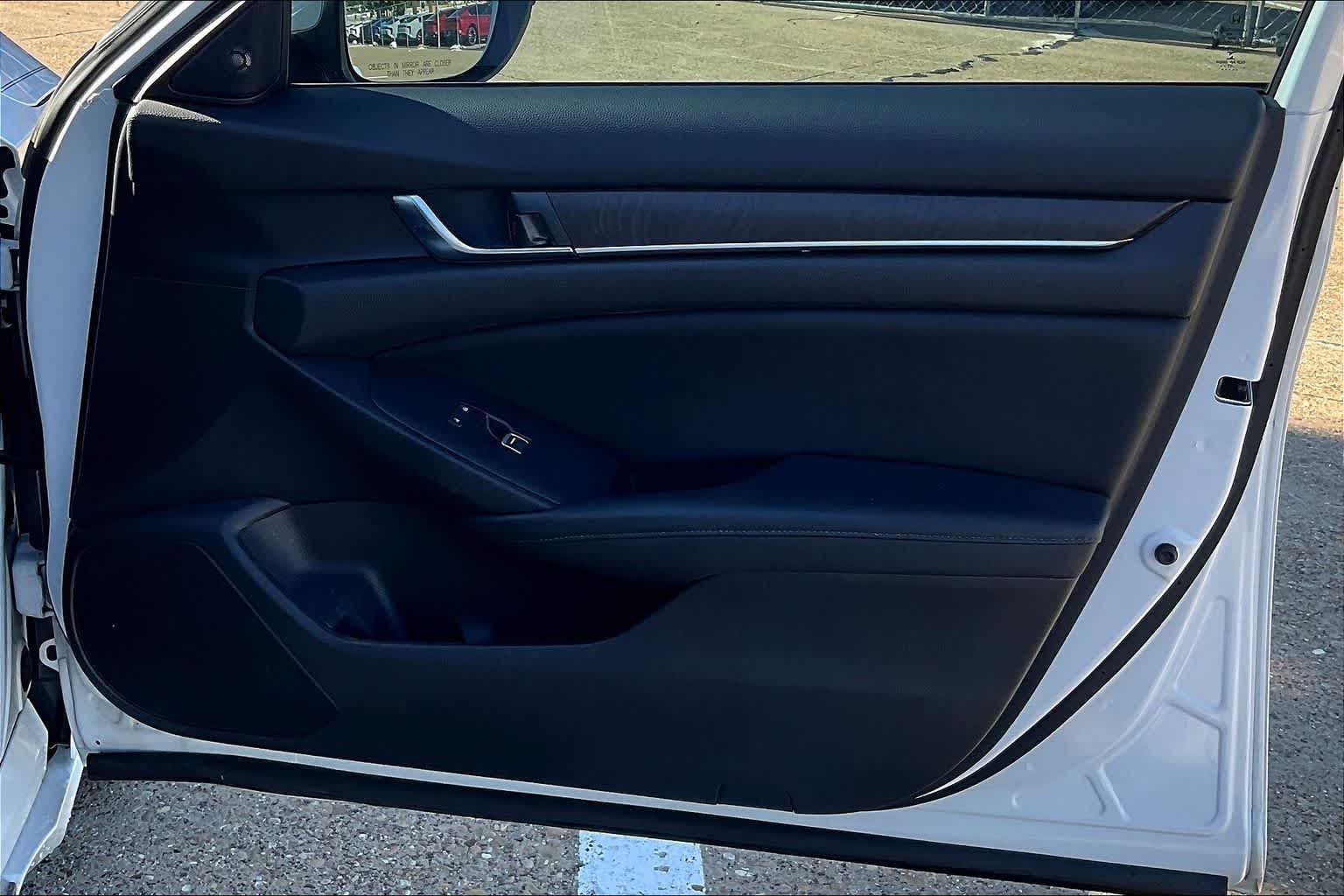 Thumbnail: 2018 Honda Accord - 28