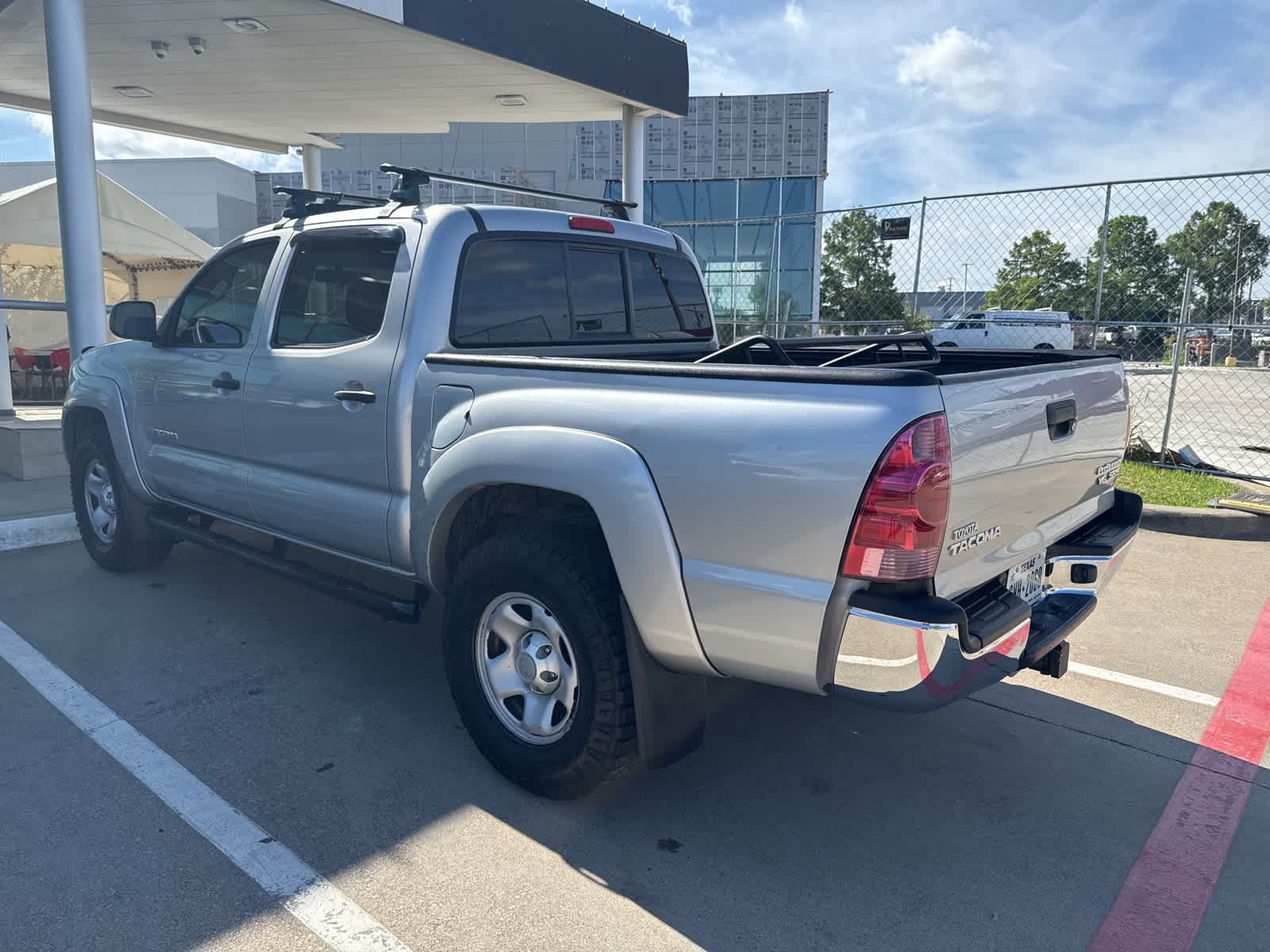 Thumbnail: 2006 Toyota Tacoma - 6