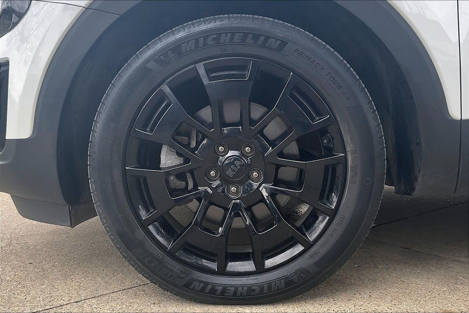 Thumbnail: 2021 Kia Telluride - 8