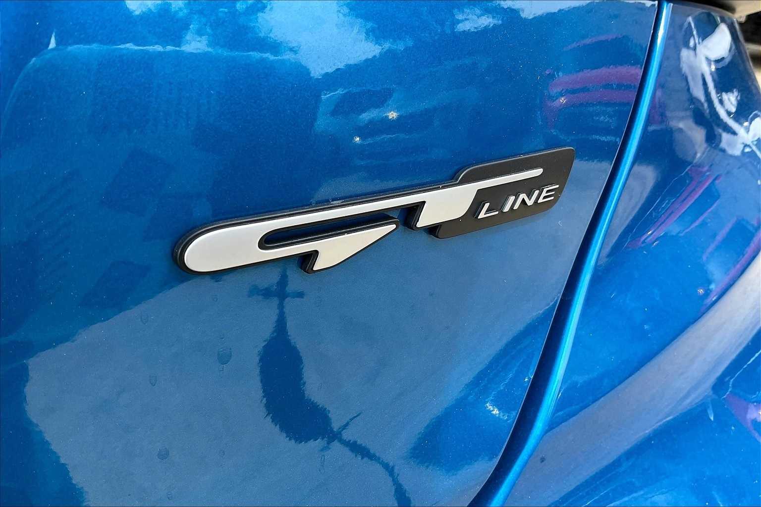 Thumbnail: 2023 Kia Forte - 5