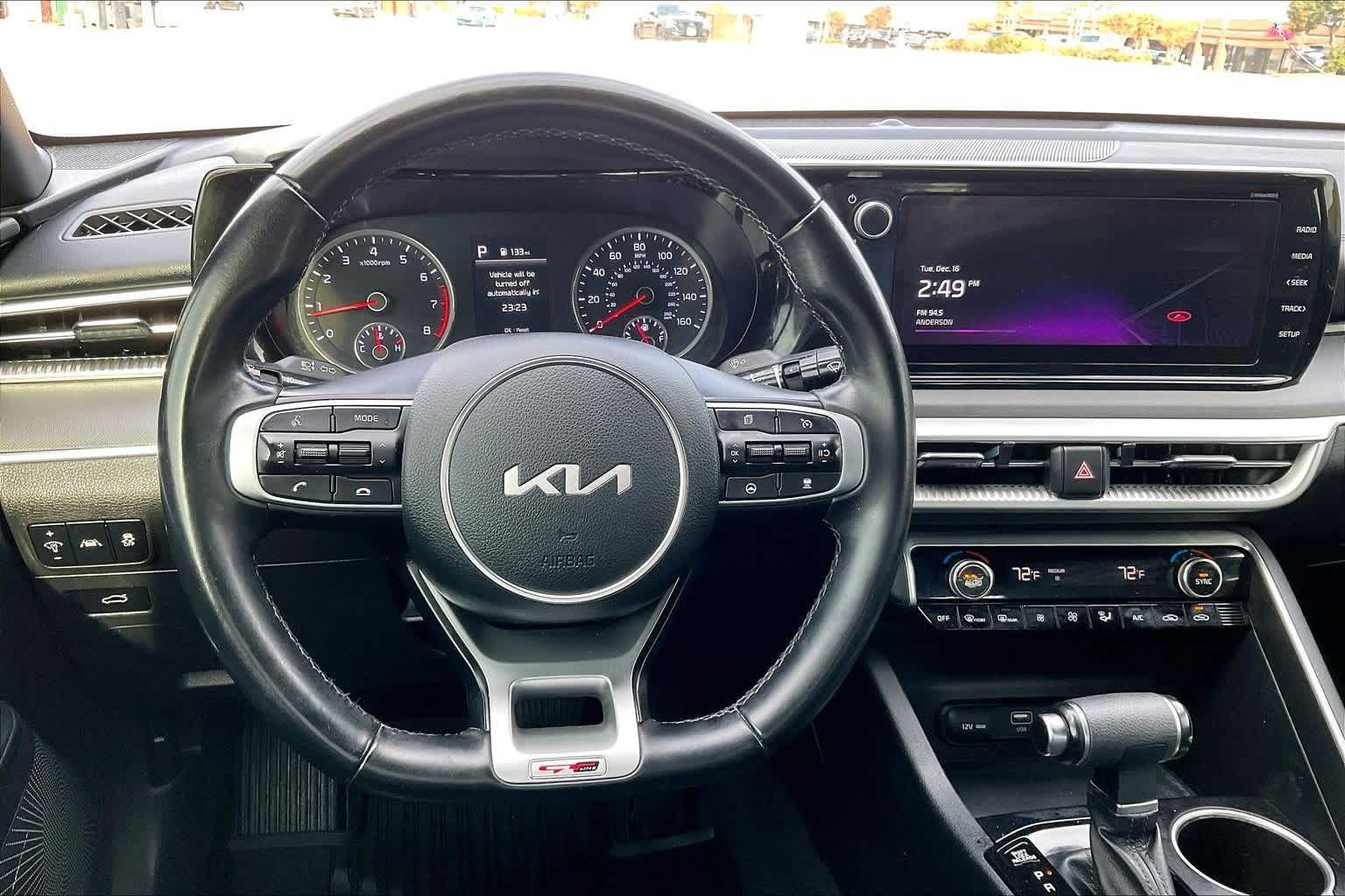 Thumbnail: 2022 Kia K5 - 14