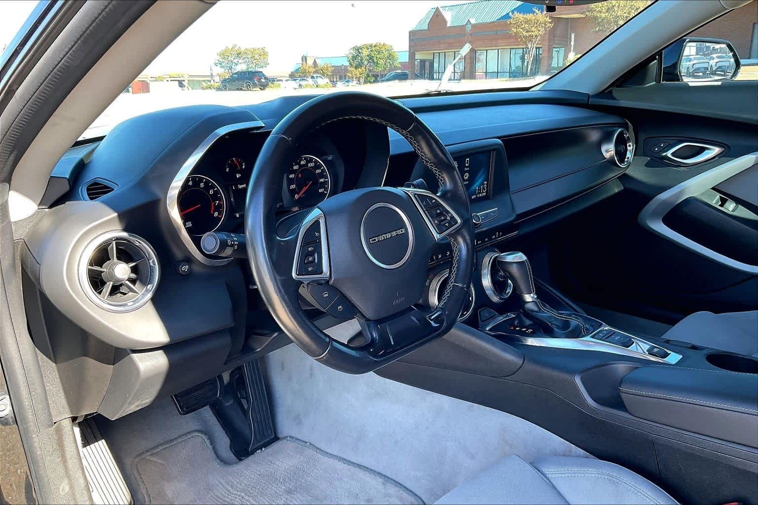 Thumbnail: 2018 Chevrolet Camaro - 2