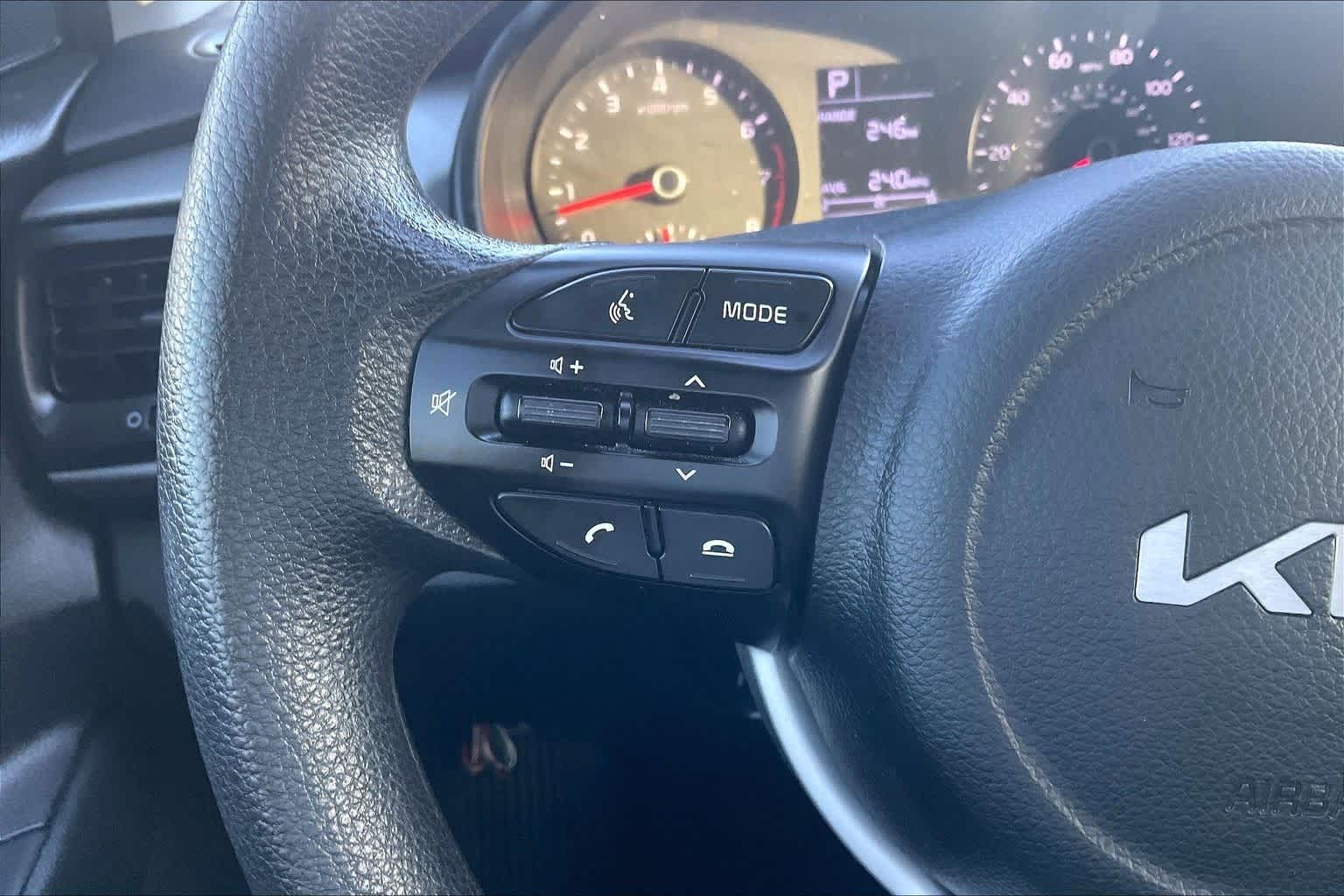 Thumbnail: 2023 Kia Rio - 19