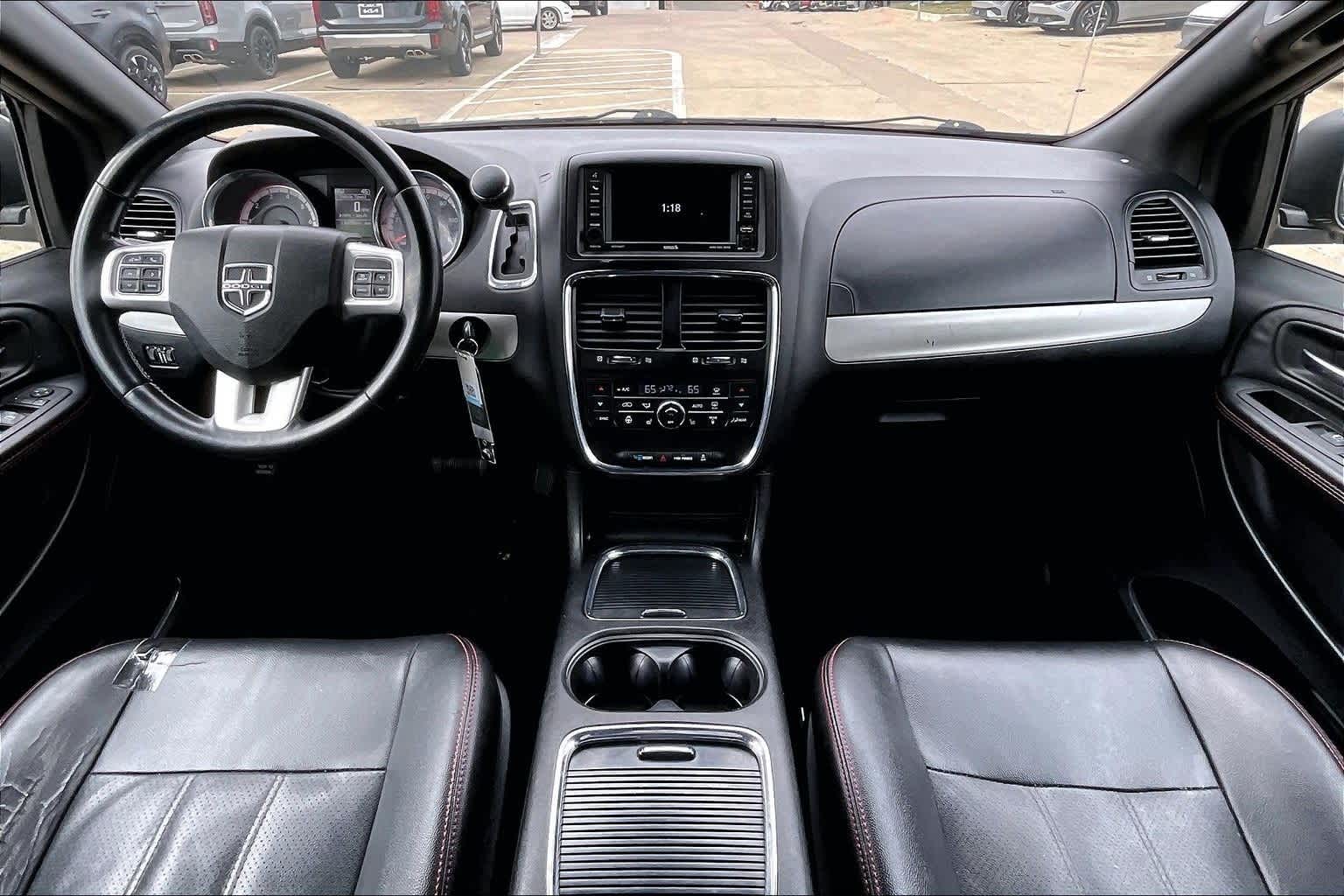 Thumbnail: 2019 Dodge Grand Caravan - 10