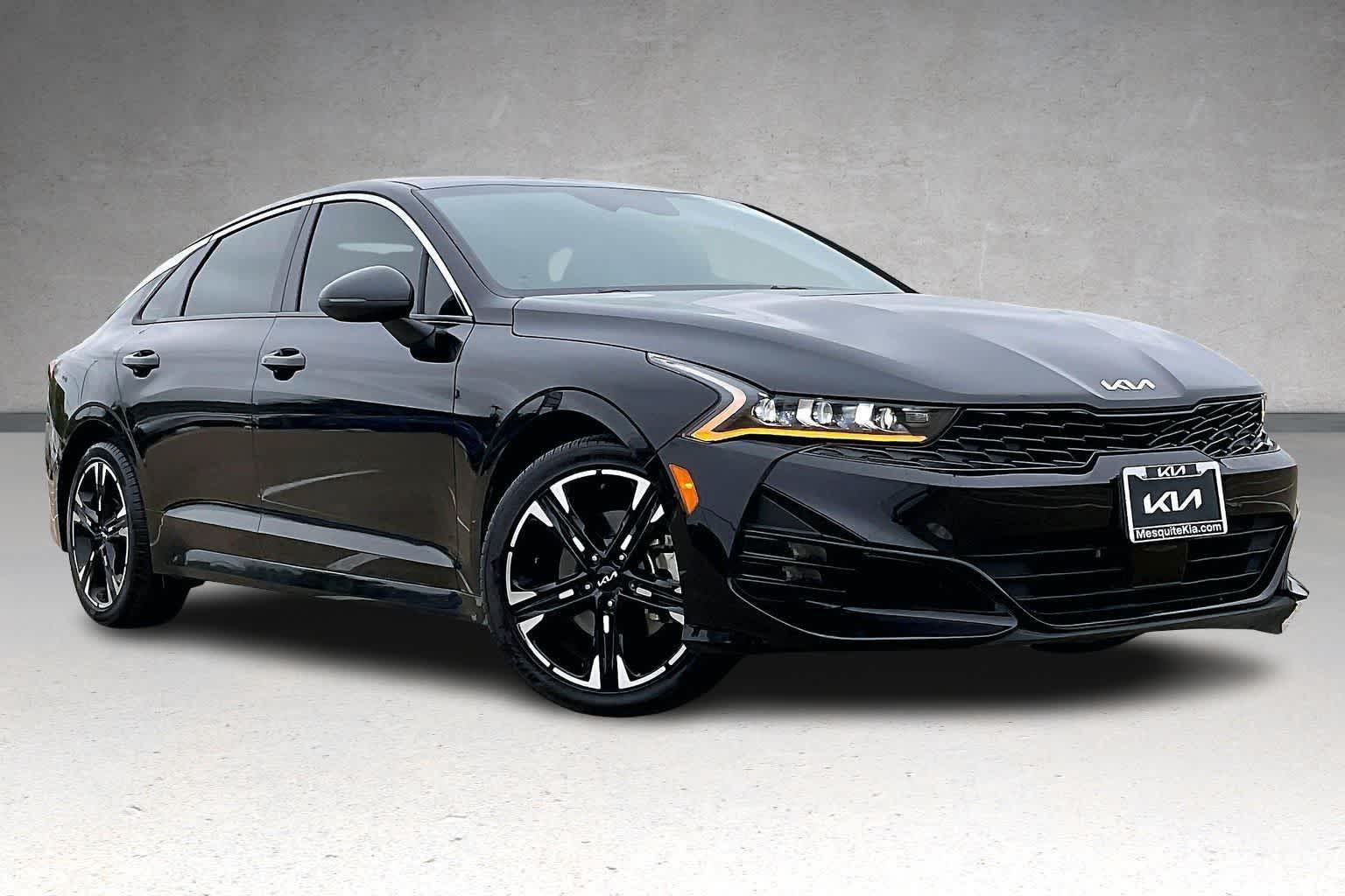 Thumbnail: 2023 Kia K5 - 21