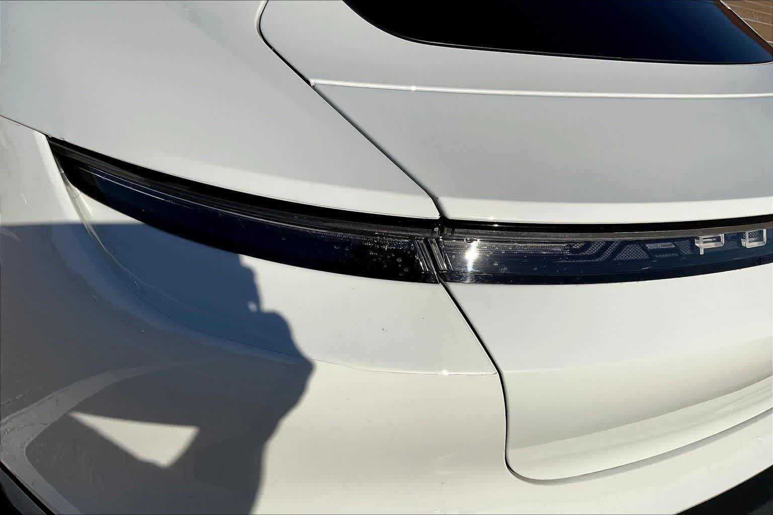 Thumbnail: 2020 Porsche Taycan - 31