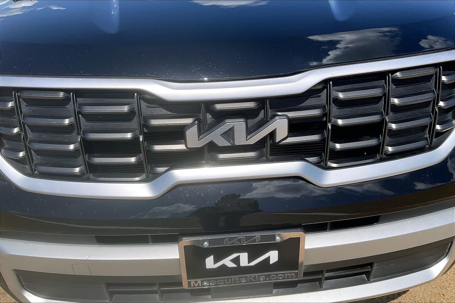 Thumbnail: 2024 Kia Telluride - 30