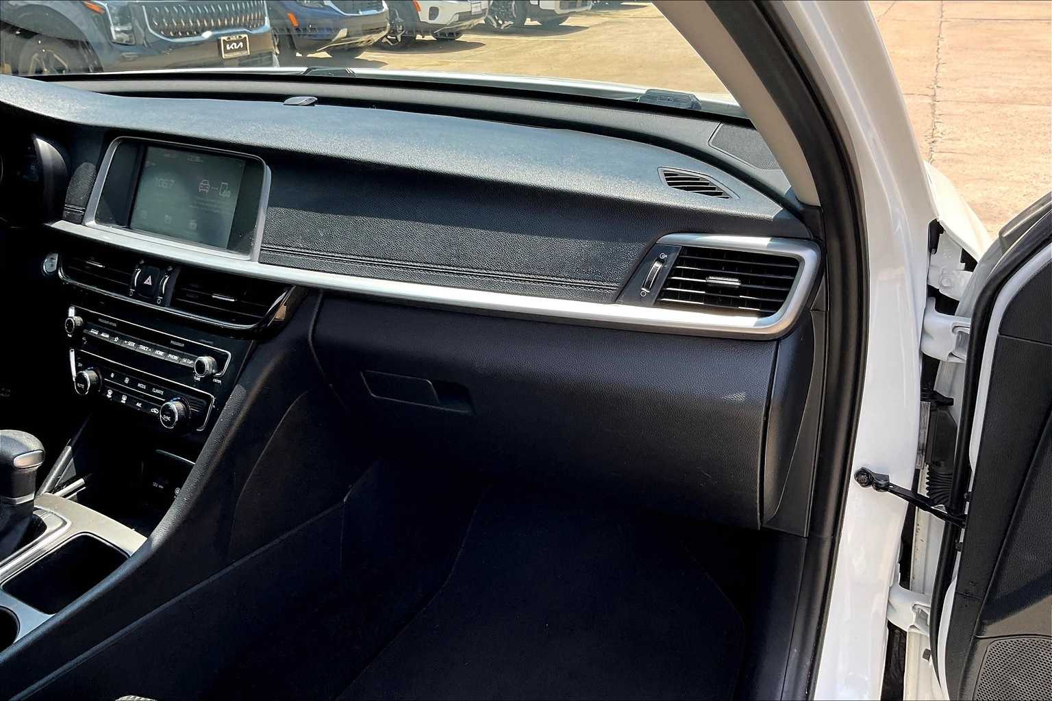2019 Kia Optima S 23