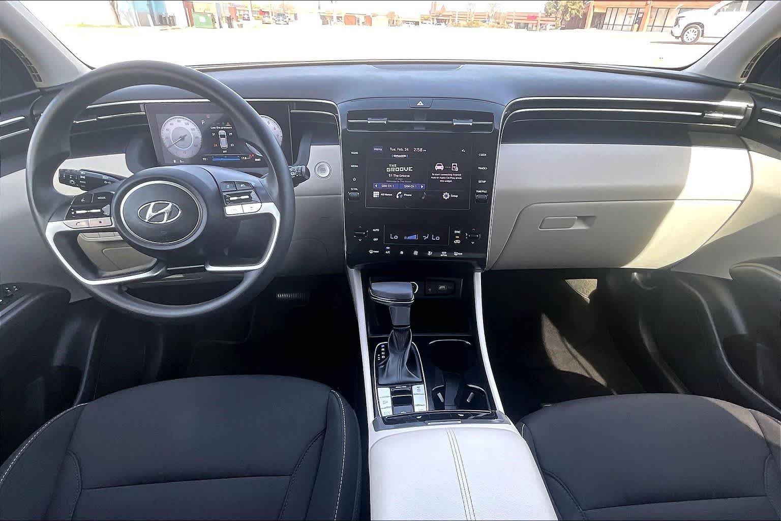 Thumbnail: 2024 Hyundai Tucson - 9