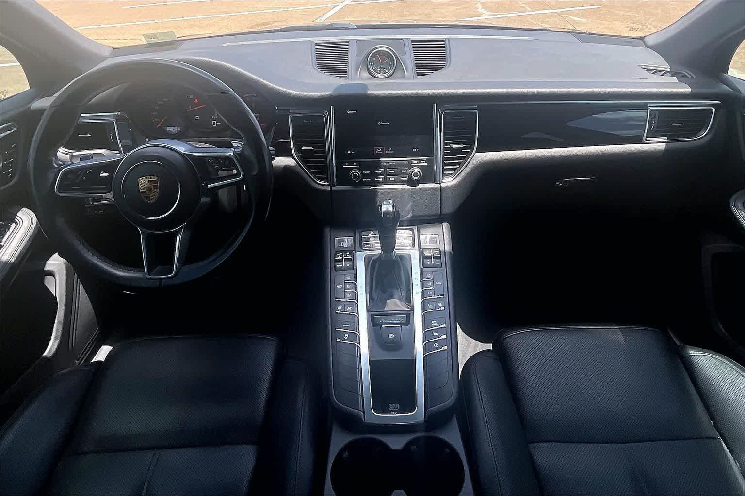 Thumbnail: 2017 Porsche Macan - 7
