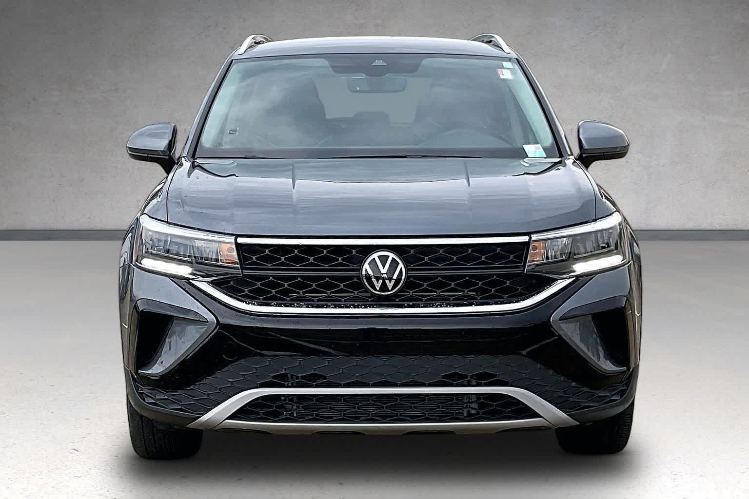 Thumbnail: 2024 Volkswagen Taos - 6
