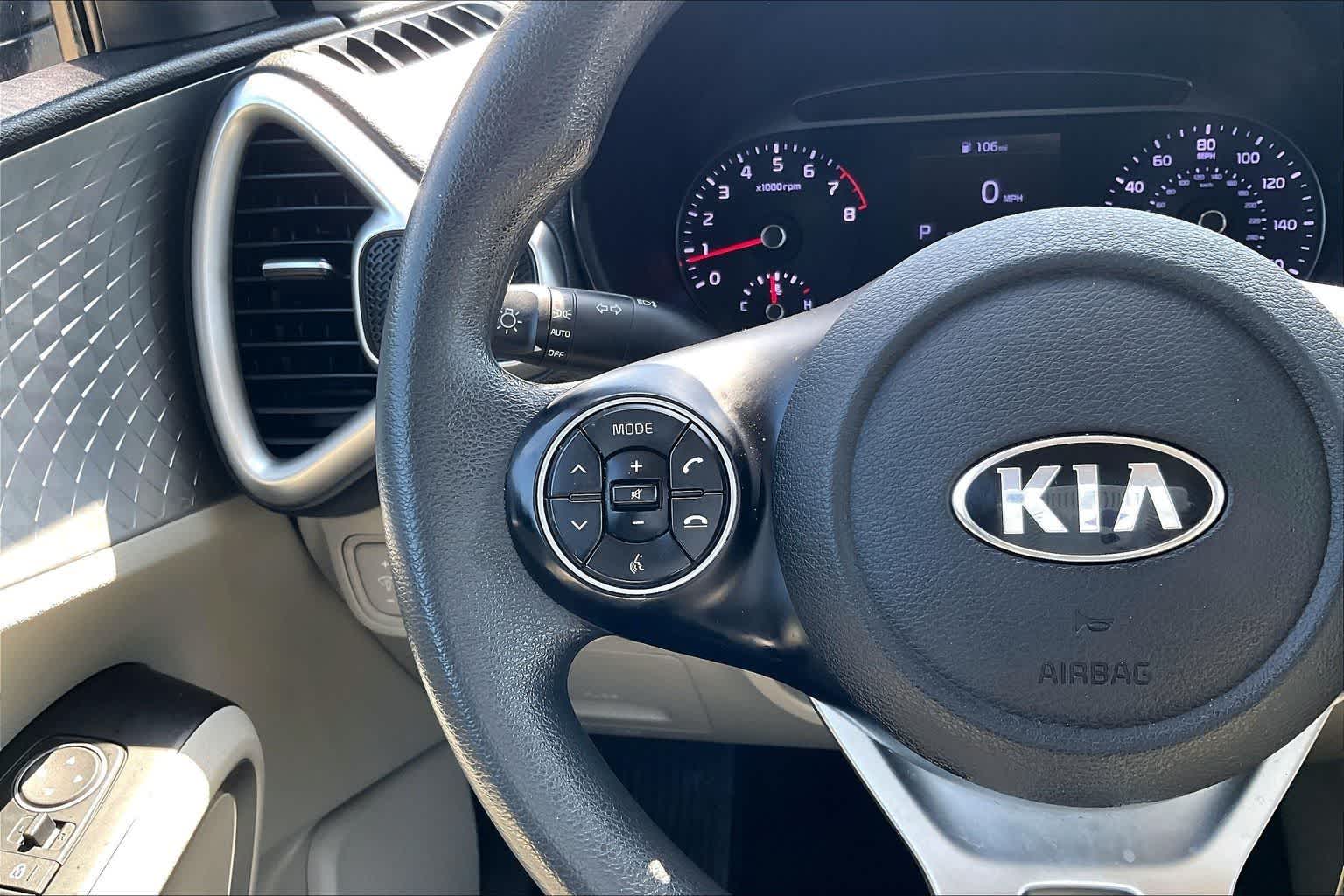 Thumbnail: 2020 Kia Soul - 23