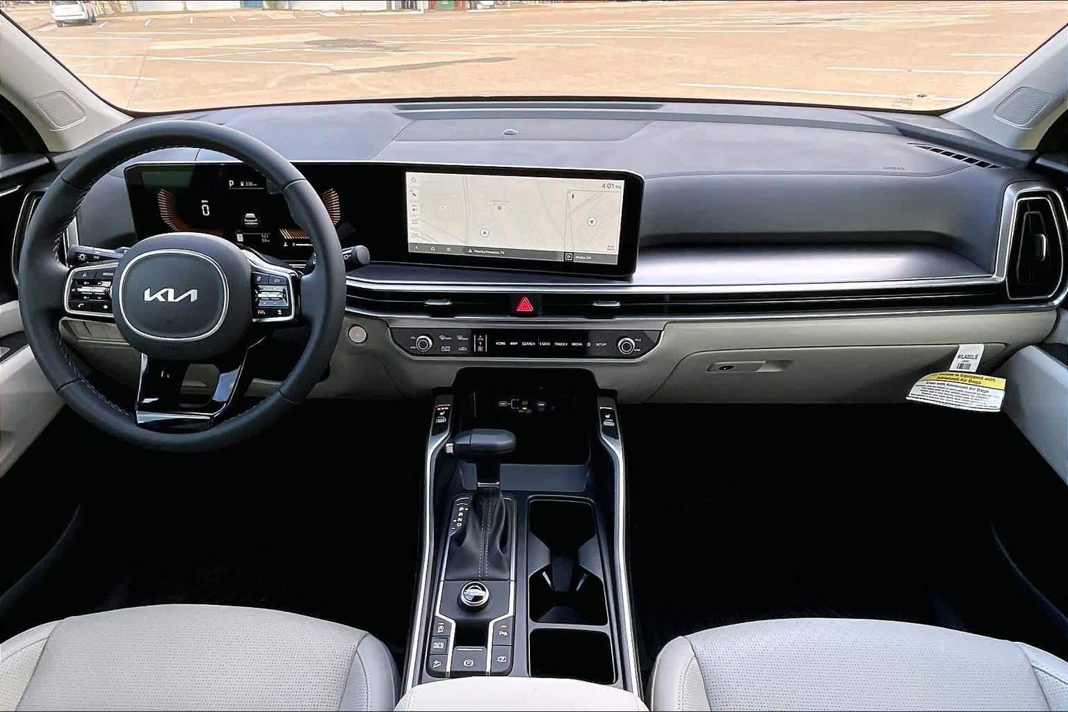 Thumbnail: 2025 Kia Sorento - 8