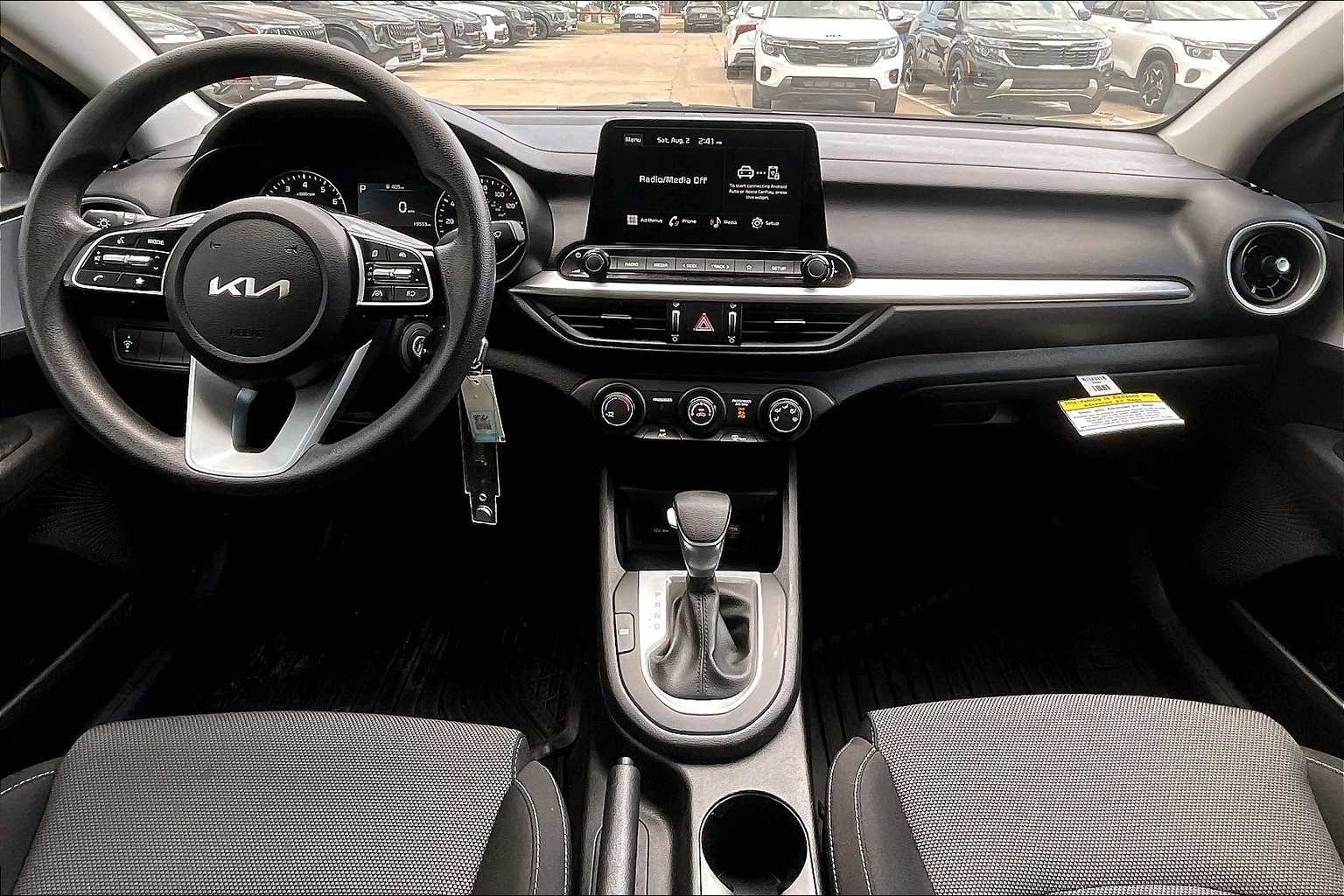 Thumbnail: 2024 Kia Forte - 10