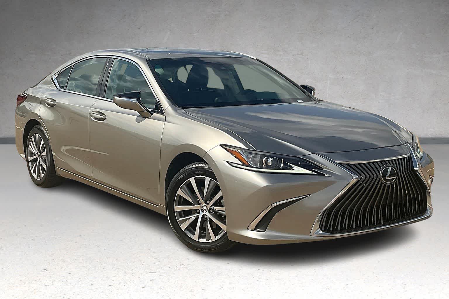 Thumbnail: 2020 Lexus ES - 21