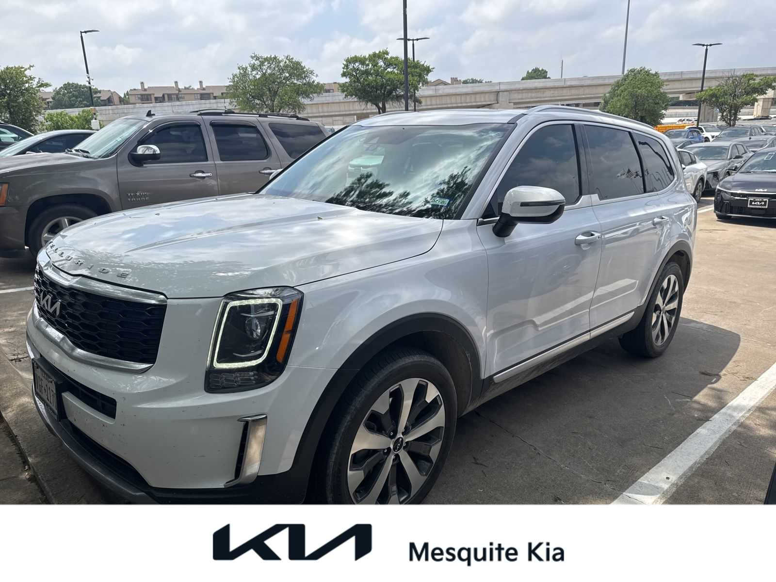 Thumbnail: 2022 Kia Telluride - 1