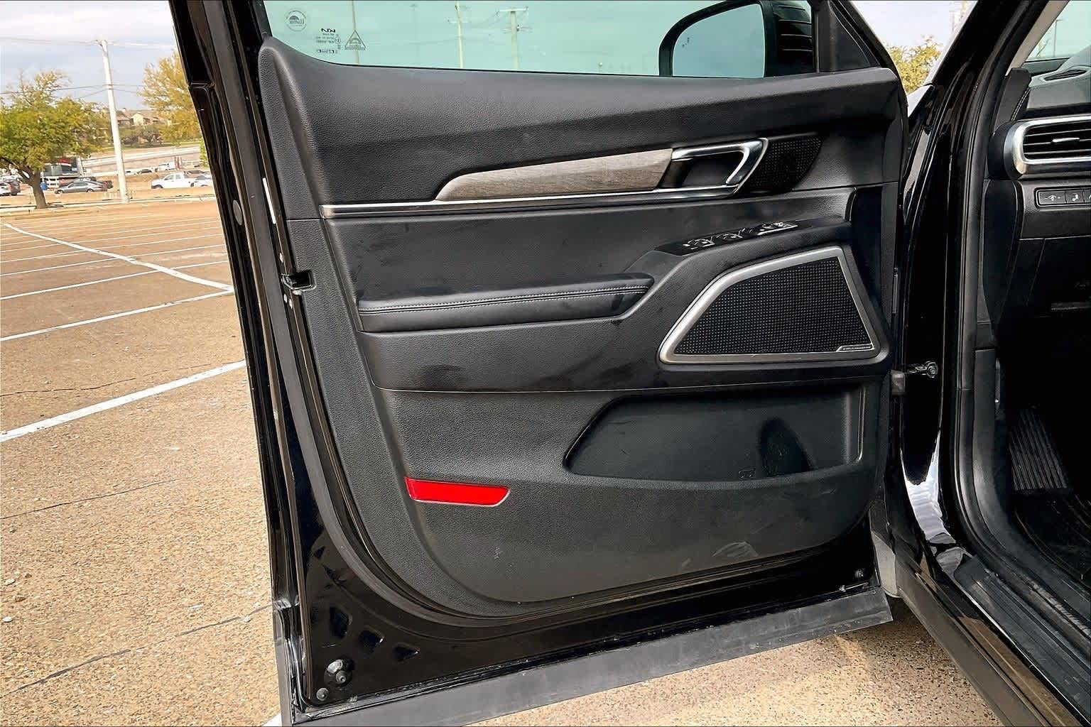 Thumbnail: 2022 Kia Telluride - 27