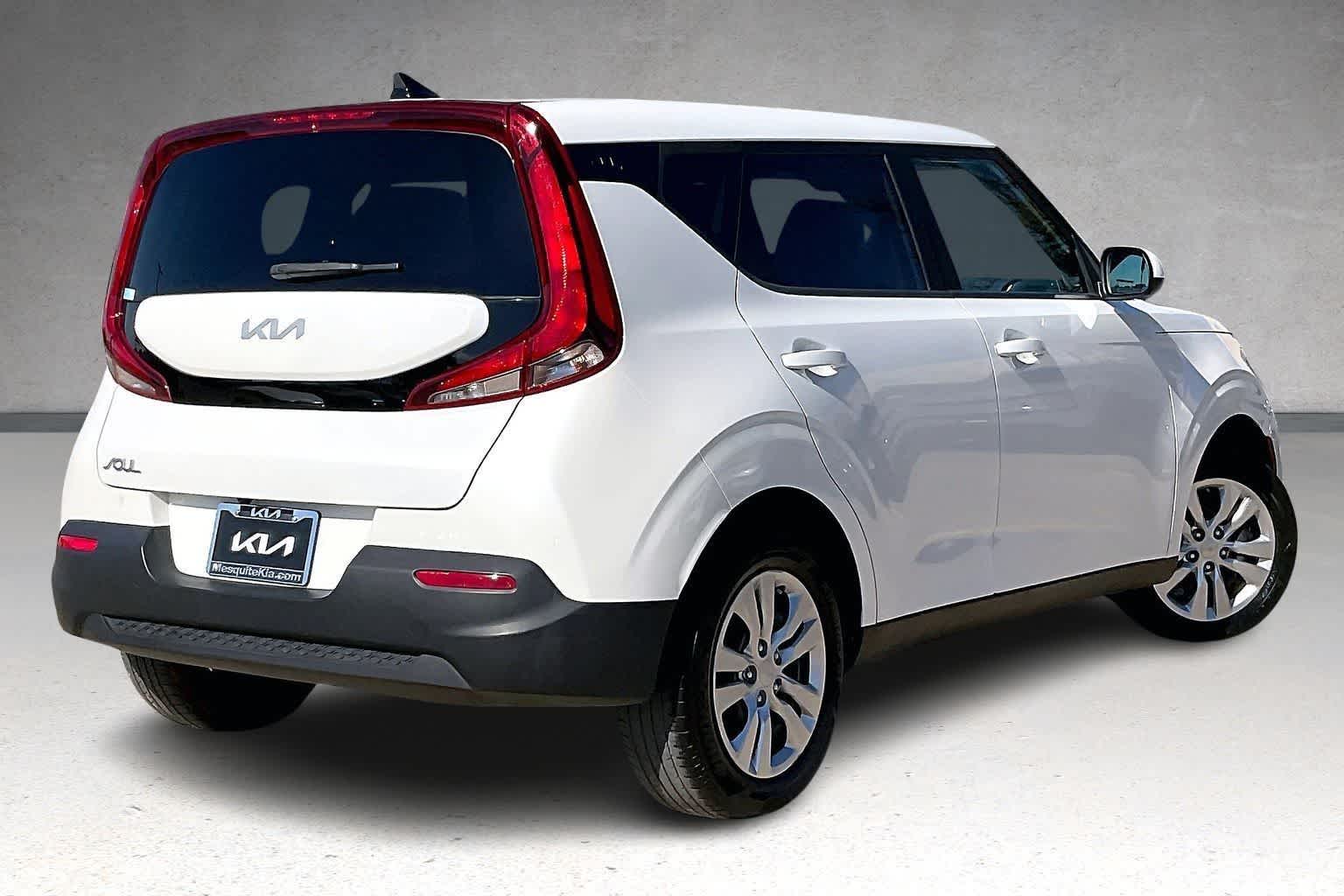Thumbnail: 2022 Kia Soul - 21