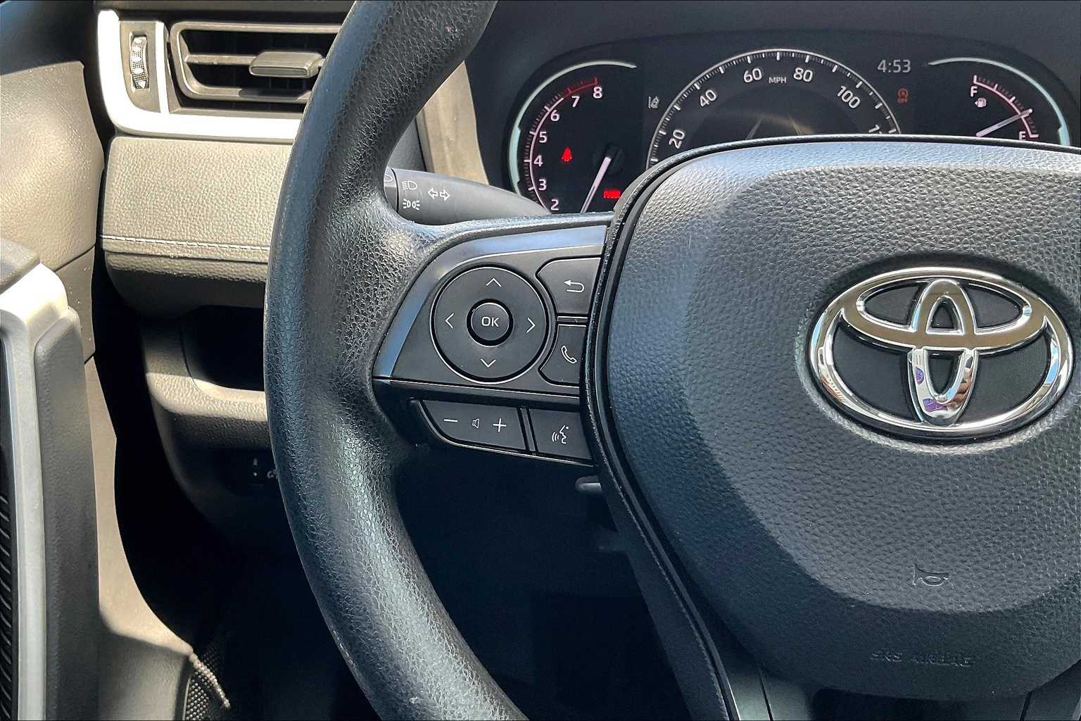 Thumbnail: 2024 Toyota RAV4 - 24