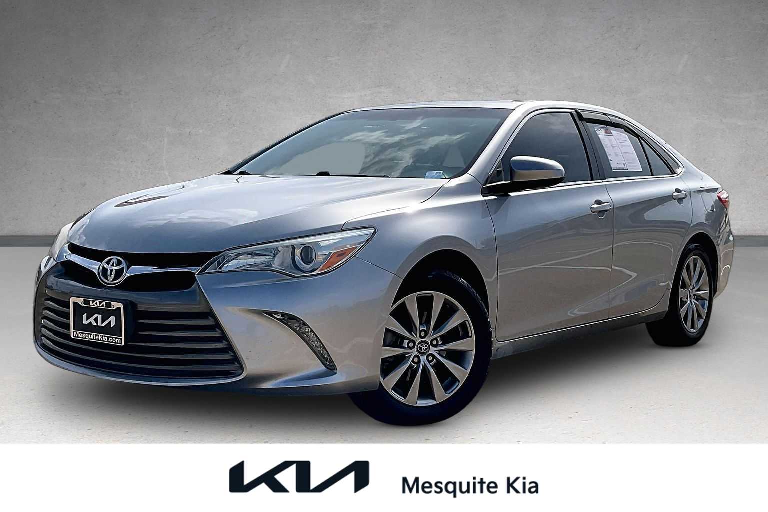 Thumbnail: 2017 Toyota Camry - 1