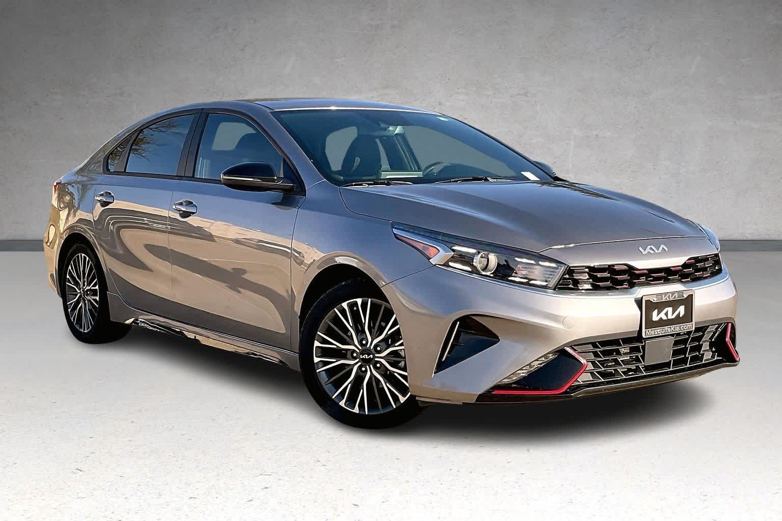 Thumbnail: 2024 Kia Forte - 21