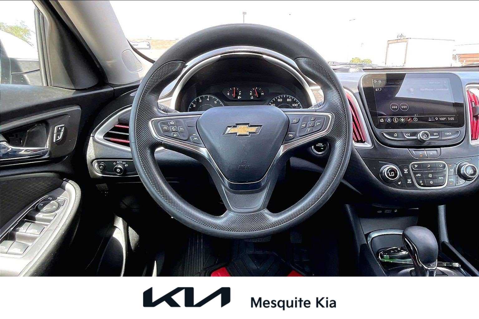 Used 2023 Chevrolet Malibu 1LT with VIN 1G1ZD5ST0PF215684 for sale in Mesquite, TX