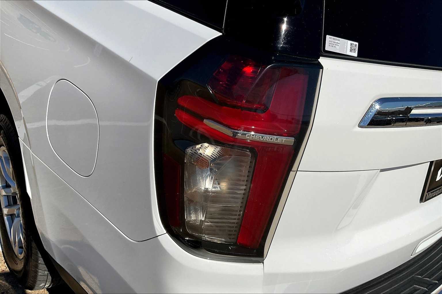 Thumbnail: 2023 Chevrolet Suburban - 31