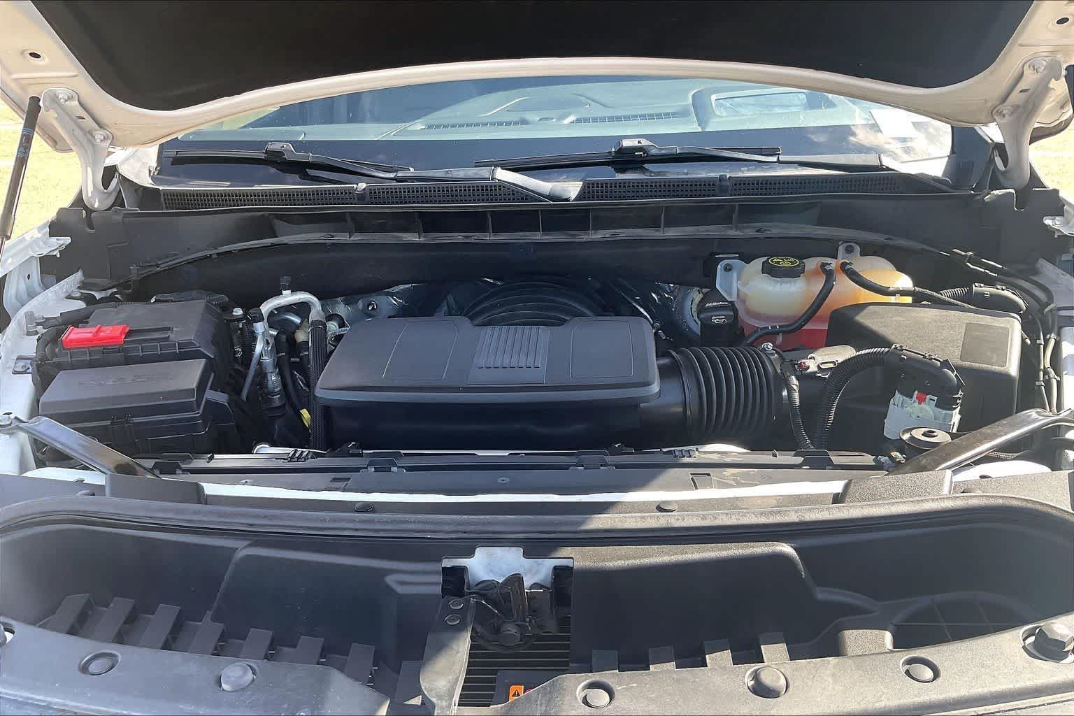 Thumbnail: 2022 GMC Yukon XL - 9