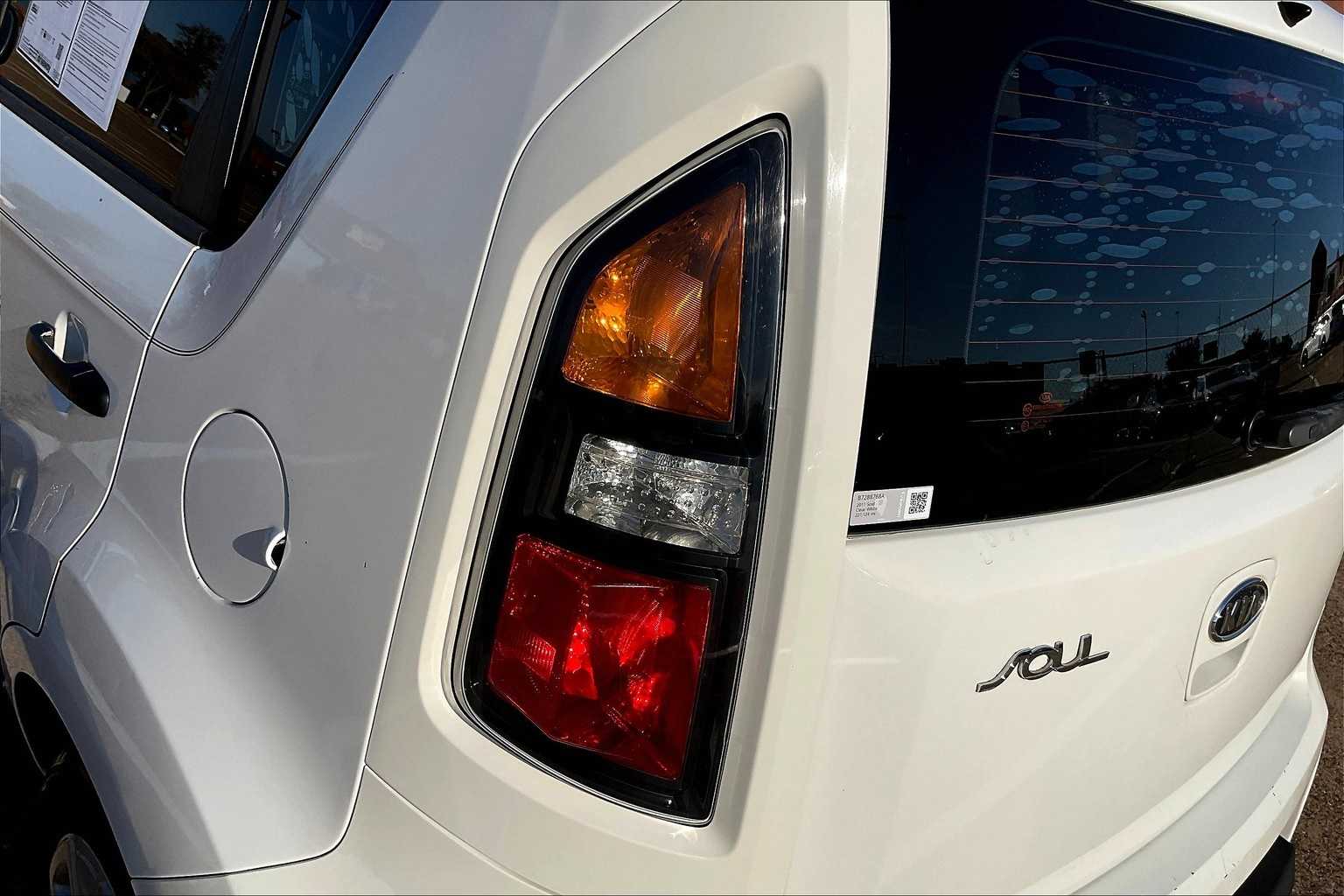 Thumbnail: 2011 Kia Soul - 29