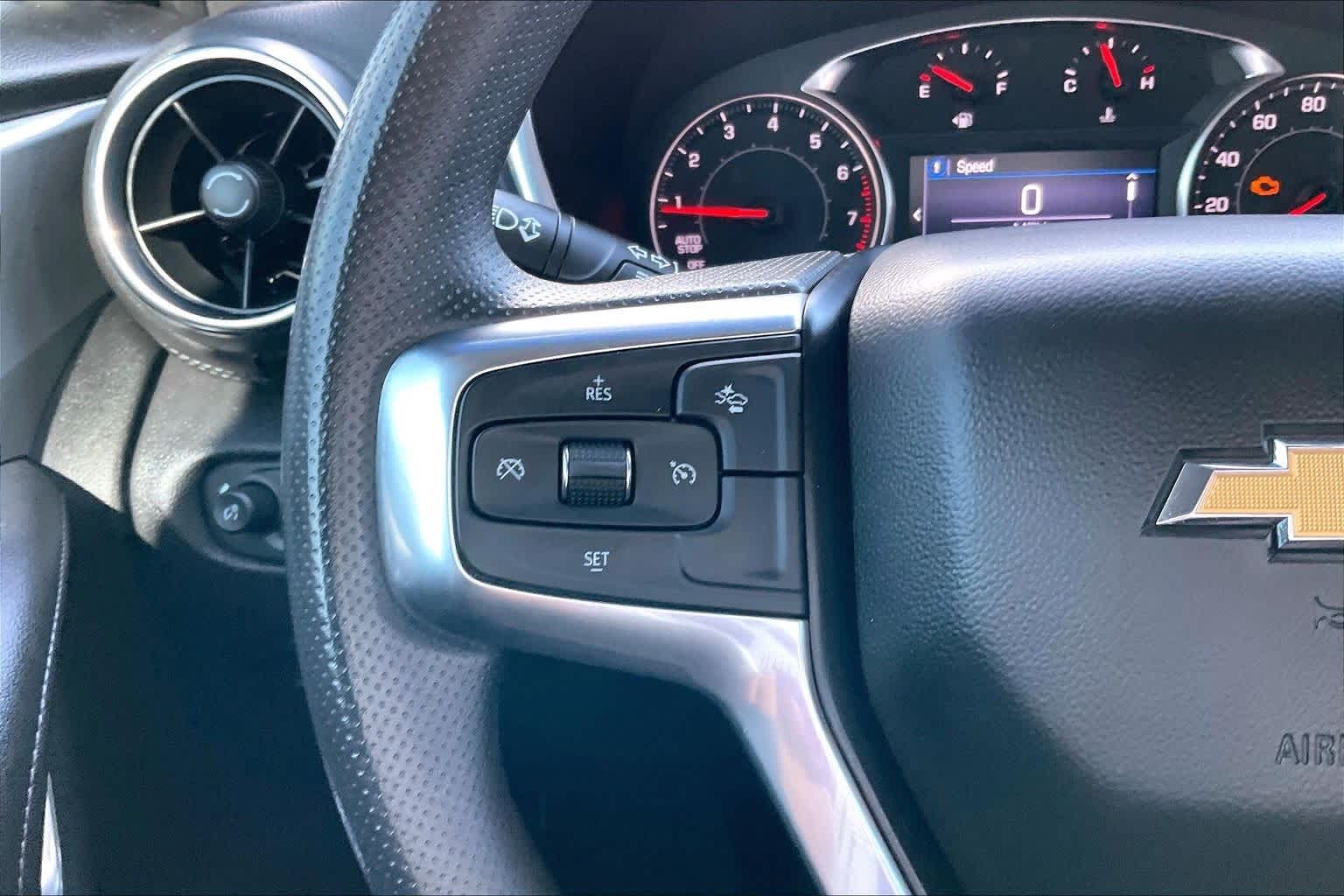 Thumbnail: 2022 Chevrolet Blazer - 23