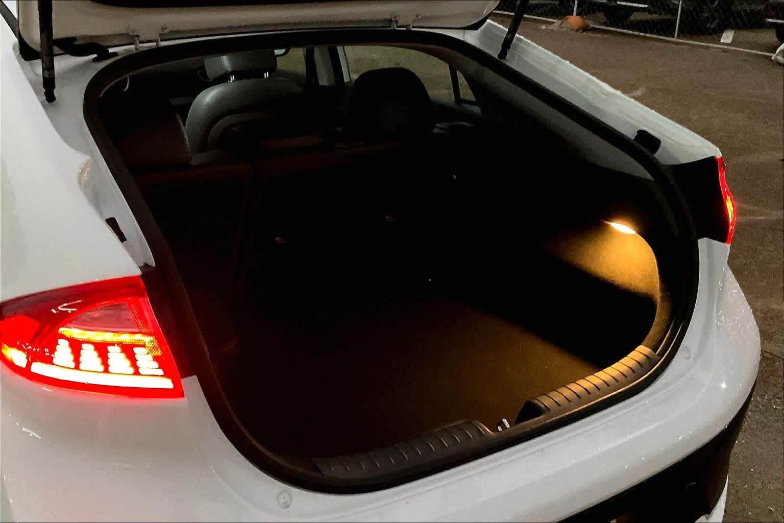 Thumbnail: 2019 Hyundai Ioniq - 17