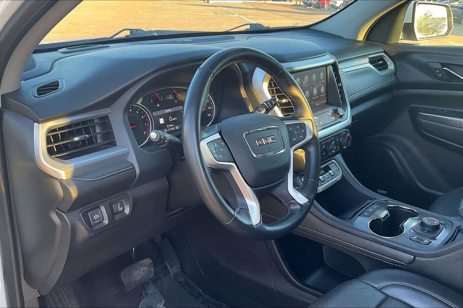 Thumbnail: 2023 GMC Acadia - 2