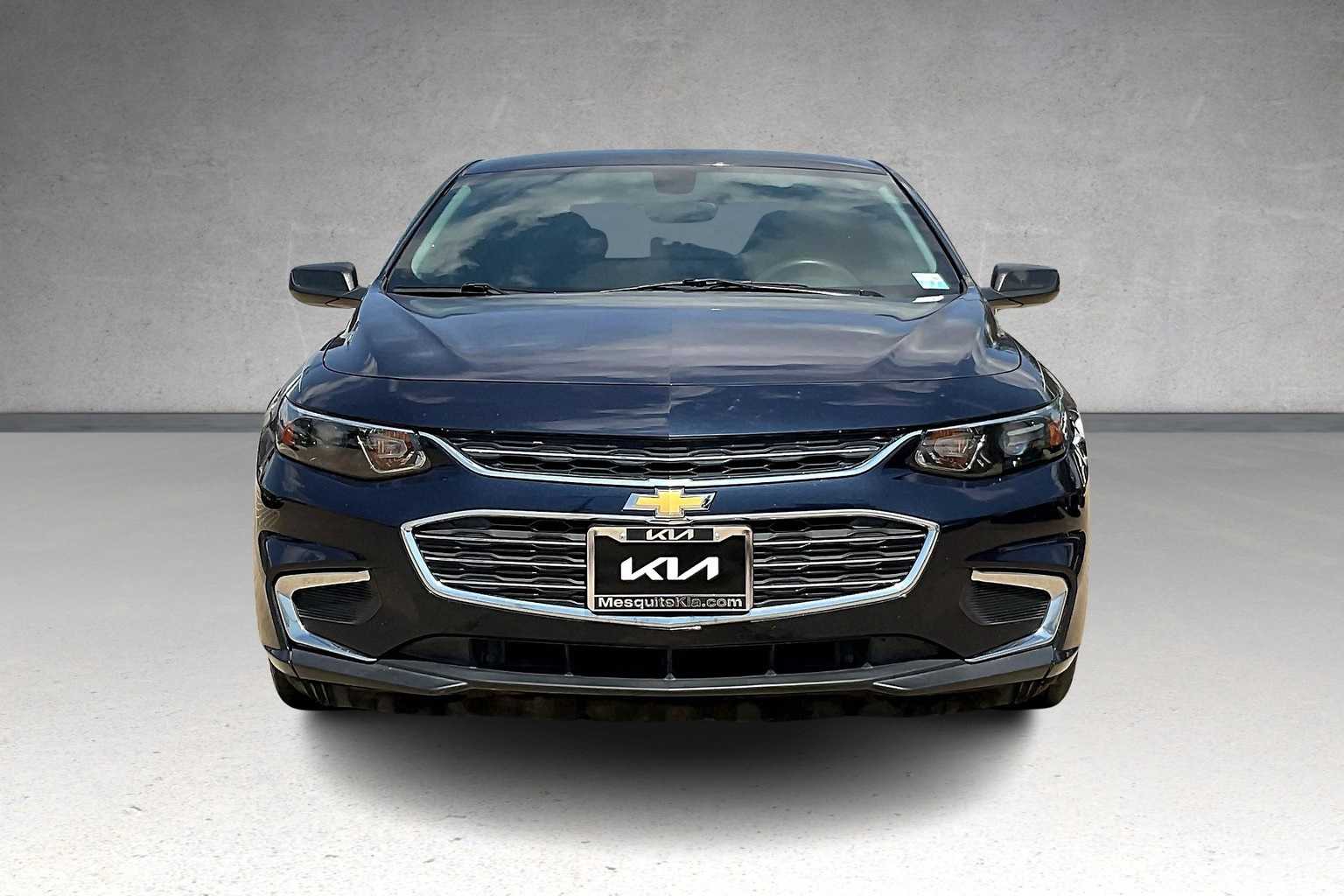 Thumbnail: 2016 Chevrolet Malibu - 6