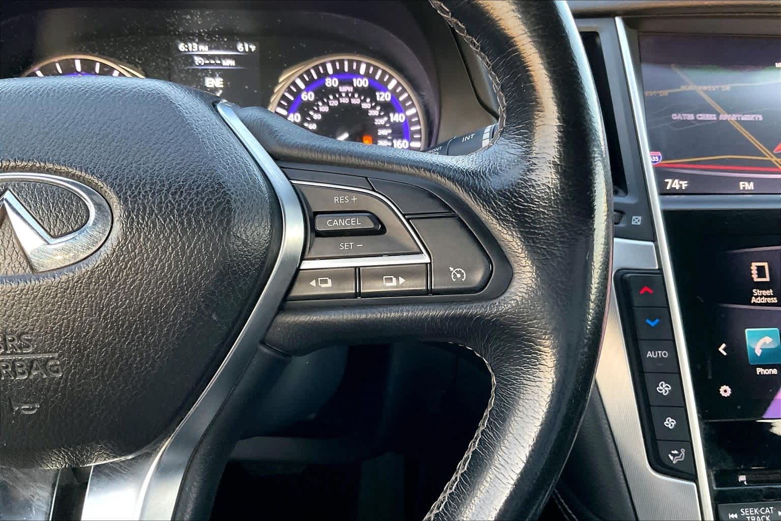 Thumbnail: 2017 INFINITI Q60 - 24