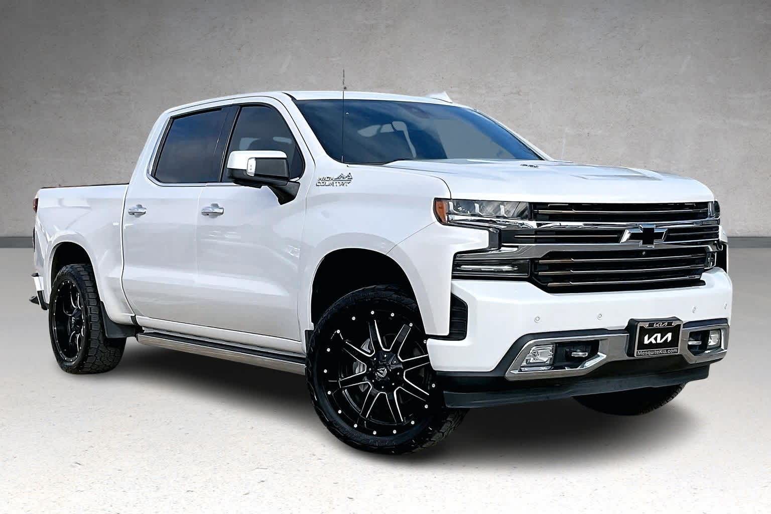 Thumbnail: 2019 Chevrolet Silverado 1500 - 21