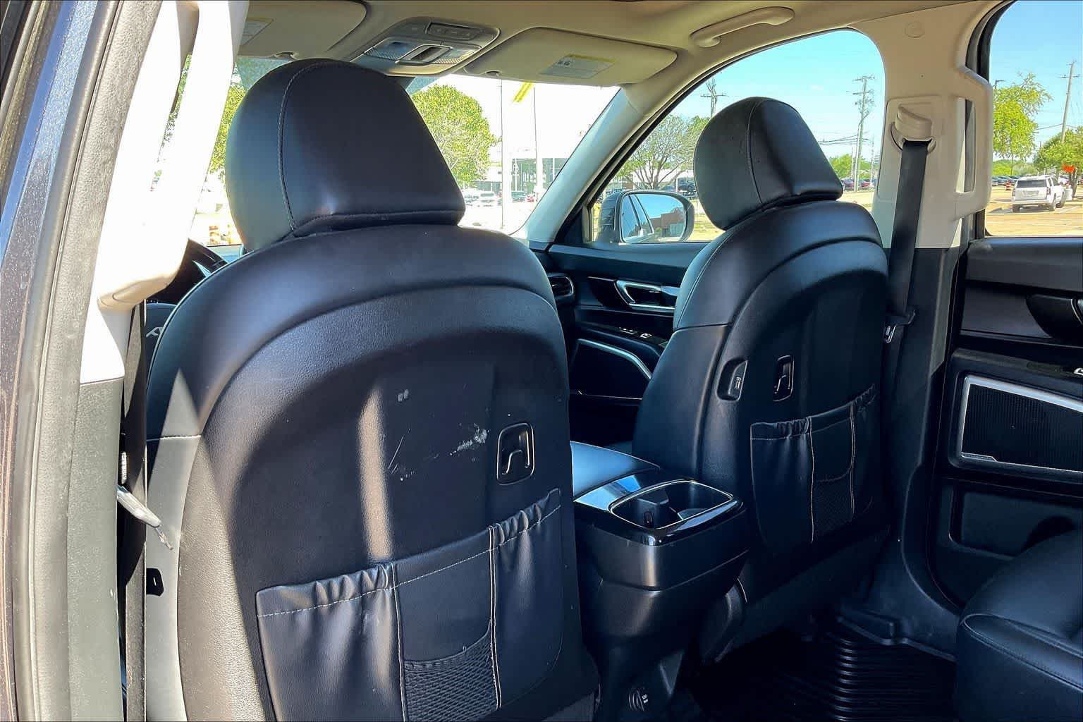 Thumbnail: 2022 Kia Telluride - 11