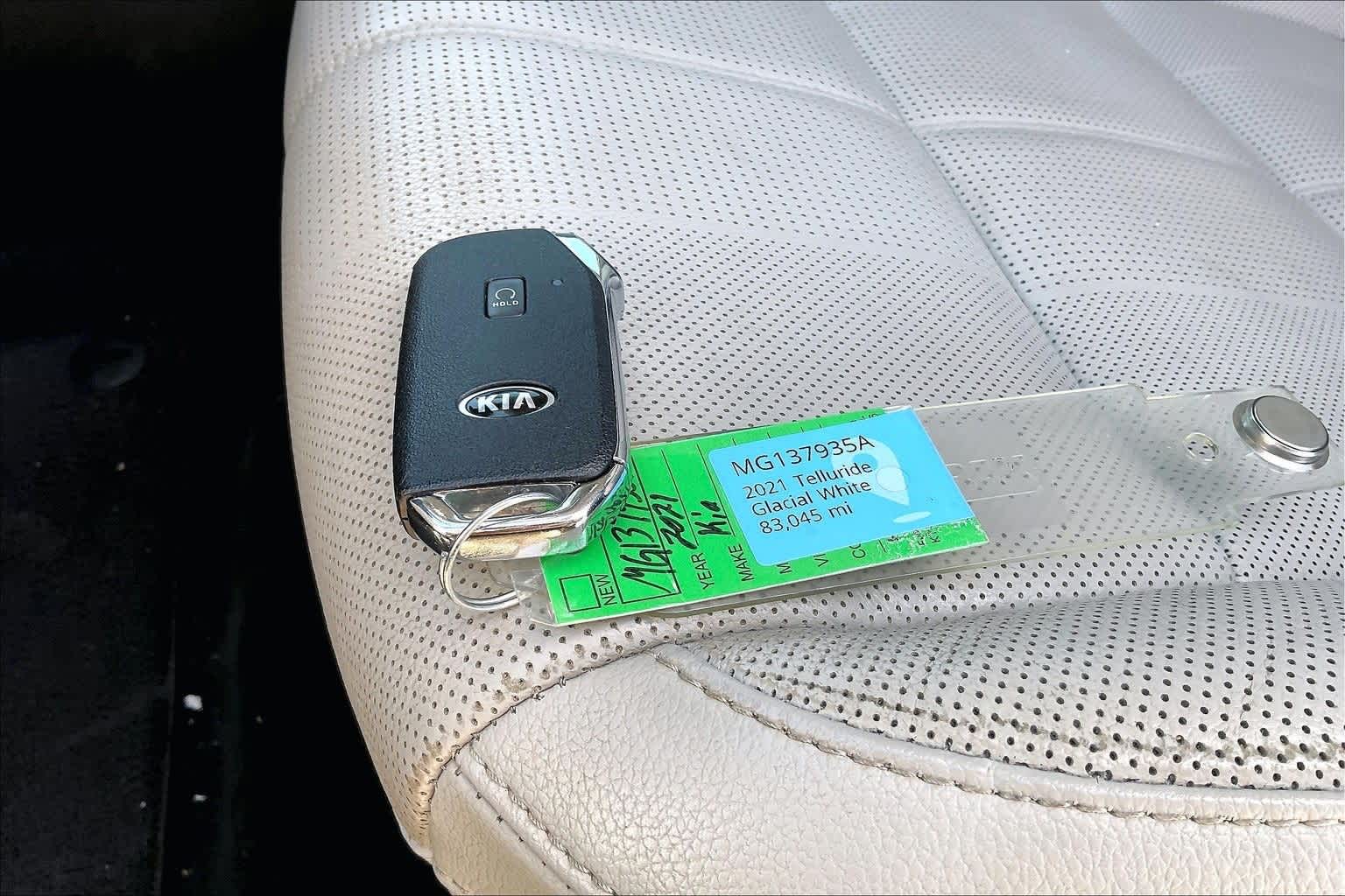 Thumbnail: 2021 Kia Telluride - 19