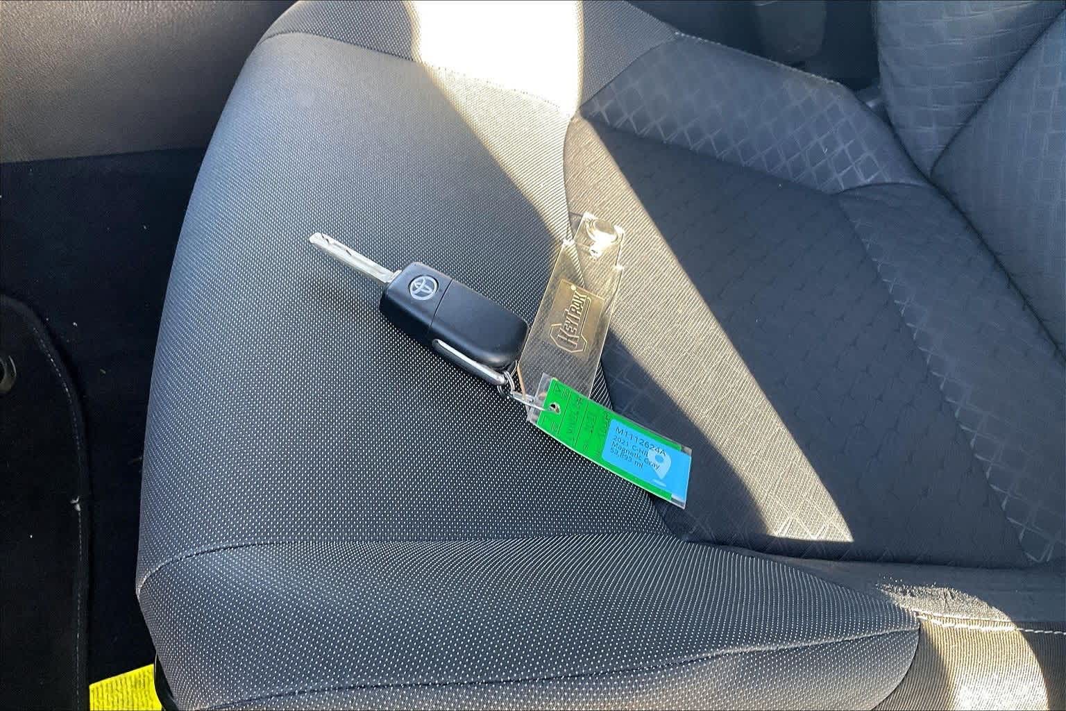 Thumbnail: 2021 Toyota C-HR - 18