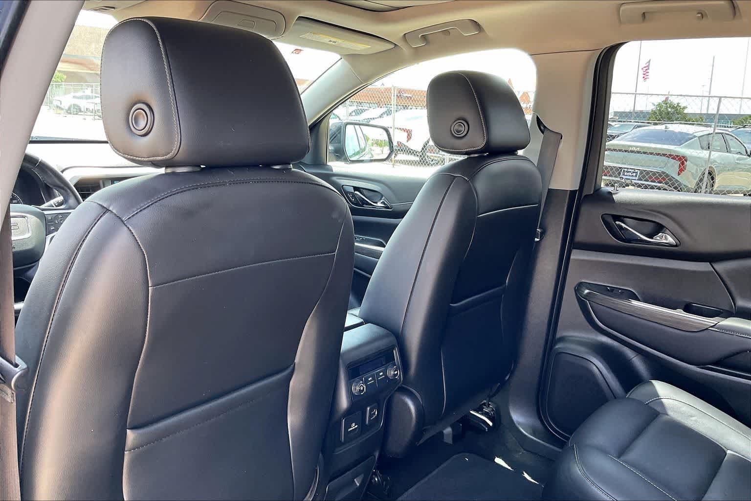 Thumbnail: 2019 GMC Acadia - 12