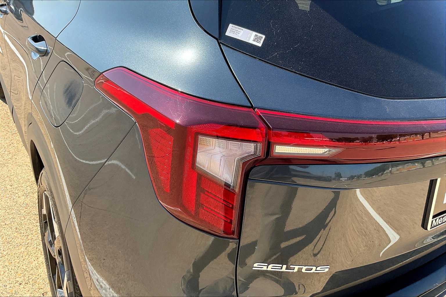 Thumbnail: 2024 Kia Seltos - 31