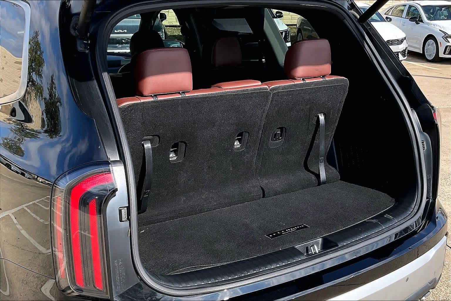 Thumbnail: 2024 Kia Telluride - 17