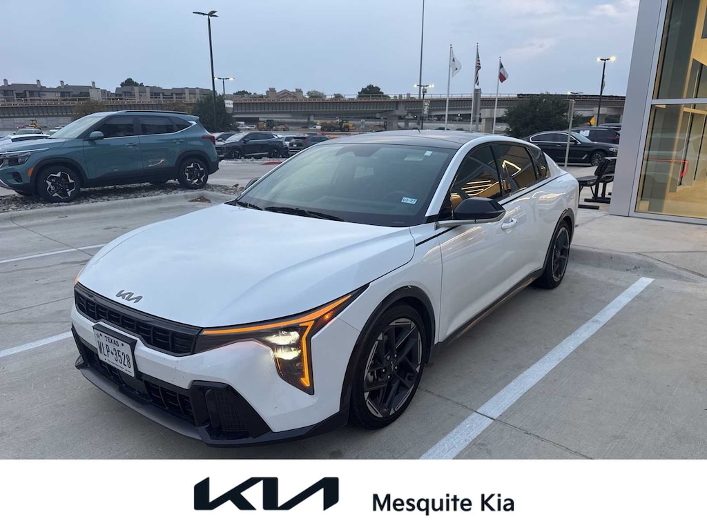 Certified 2025 Kia K4 GT-Line Sedan