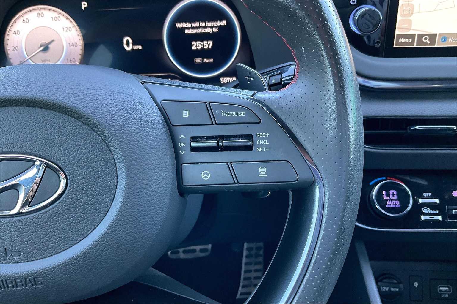 Thumbnail: 2022 Hyundai Sonata - 25