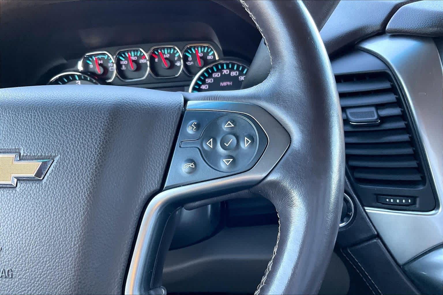 Thumbnail: 2015 Chevrolet Tahoe - 25